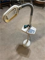 Verilux floor lamp with adjustable head