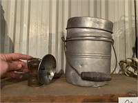 ANTIQUE COAL MINERS LIGHT - LUNCH BUCKET