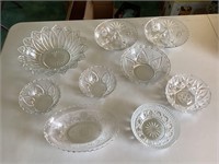 glass bowls may have some small chips