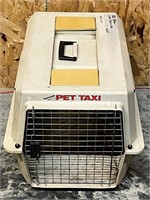 Pet Taxi Animal Carrying Cage, 21"H, 25"L, 16"W