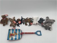 Beanie babies, vintage kid shovel