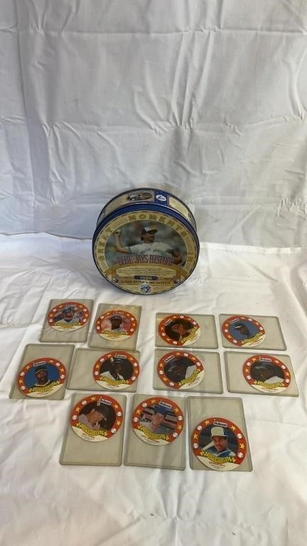 COLLECTIBLE BASEBALL CARDS AND TIN