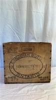 VINTAGE WOODEN ONTARIO BUTTER BOX