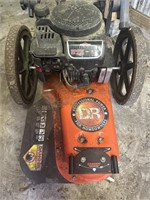 DR STRING MOWER TRIMMER BRIGGS AND STRATTON 675