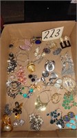 Jewelry – Earring Lot