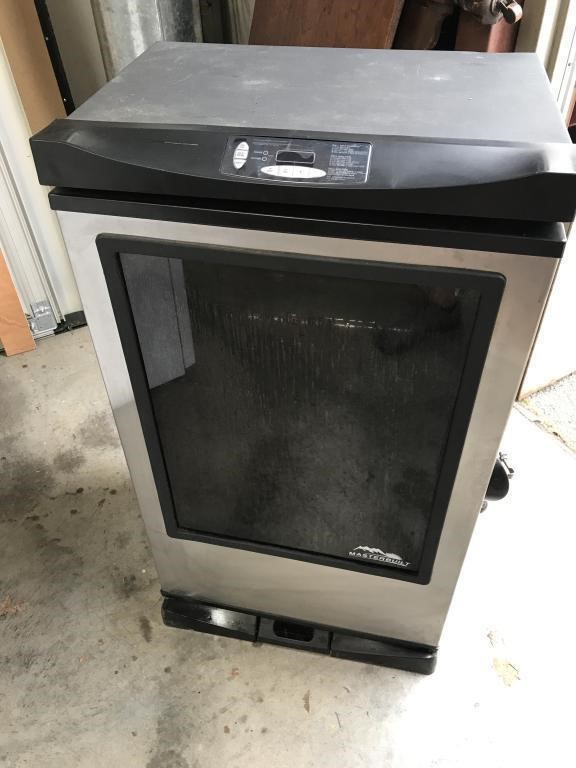 Electric Masterbuilt Smoker