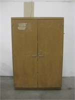 48"x 72"x 24" Union Made Wardrobe Closet