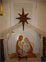 4  pc lighted nativity scene