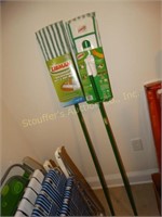 2 Libman wet and dry mops, NIP
