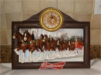 Bradford exchange, Budweiser wall clock, battery,