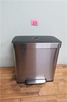 New Dual Compartment Trash Can