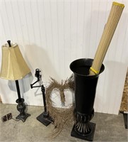 32 “ Lamp & 21 “ Lamp & Metal 26” Vase Beach Mat