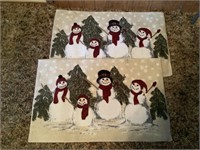 2 snowman rugs