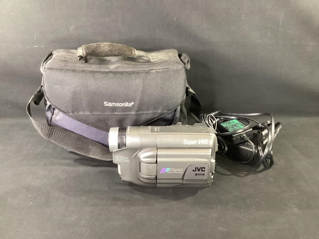 JVC Super VHS Camcorder with Bag