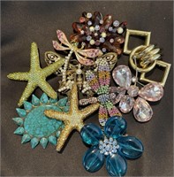 Lot of 10 Vintage Brooches