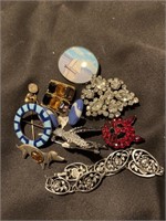 Lot of 10 Vintage Jewelry
