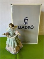 Lladro Joyful Offering Figurine Made in Spain