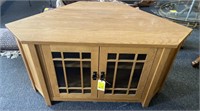 Wooden Corner Cabinet, 52x27x39in