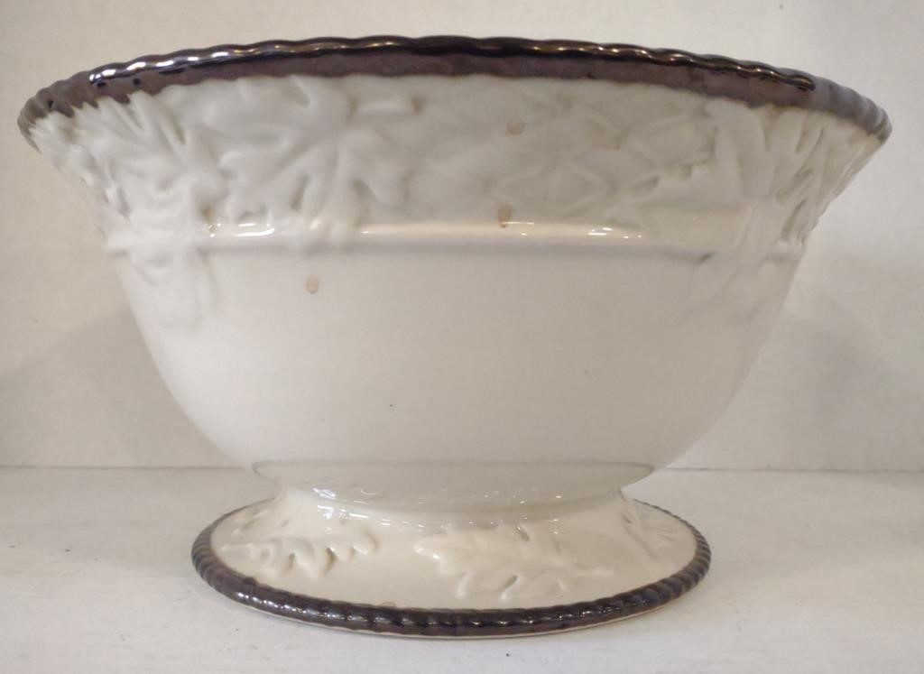 Cream Ceramic Serving Bowl (10"×5")