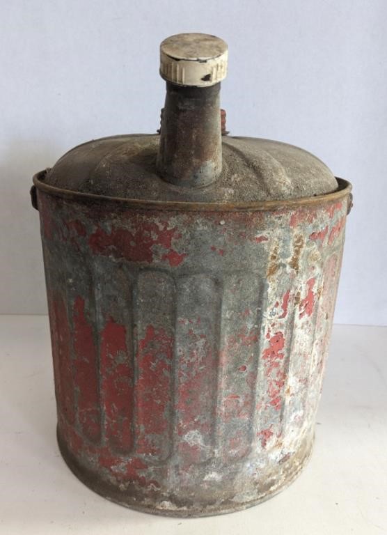 Vintage Gas Can 11"x9"