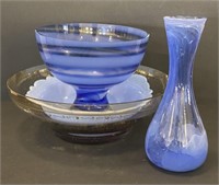 Blue Milk Depression Glass Mixing Bowl (9”), Art