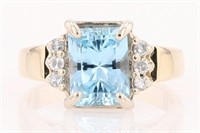 1.95 CT Blue Topaz Diamond Ring 14 Kt