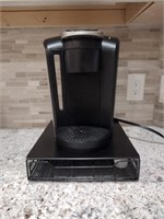 Kuerig Coffee Maker with Storage Tray