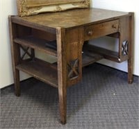 Vtg Wooden Desk w/ 1 Drawer (70"×26"×30")