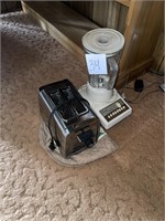 blender and toaster