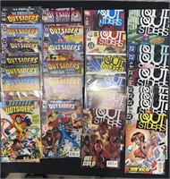 31x Outsiders Comic Books