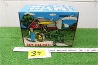 Toy Farmer 4010 1993 Farm Toy Show