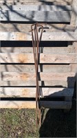 4 rods for sheep pens