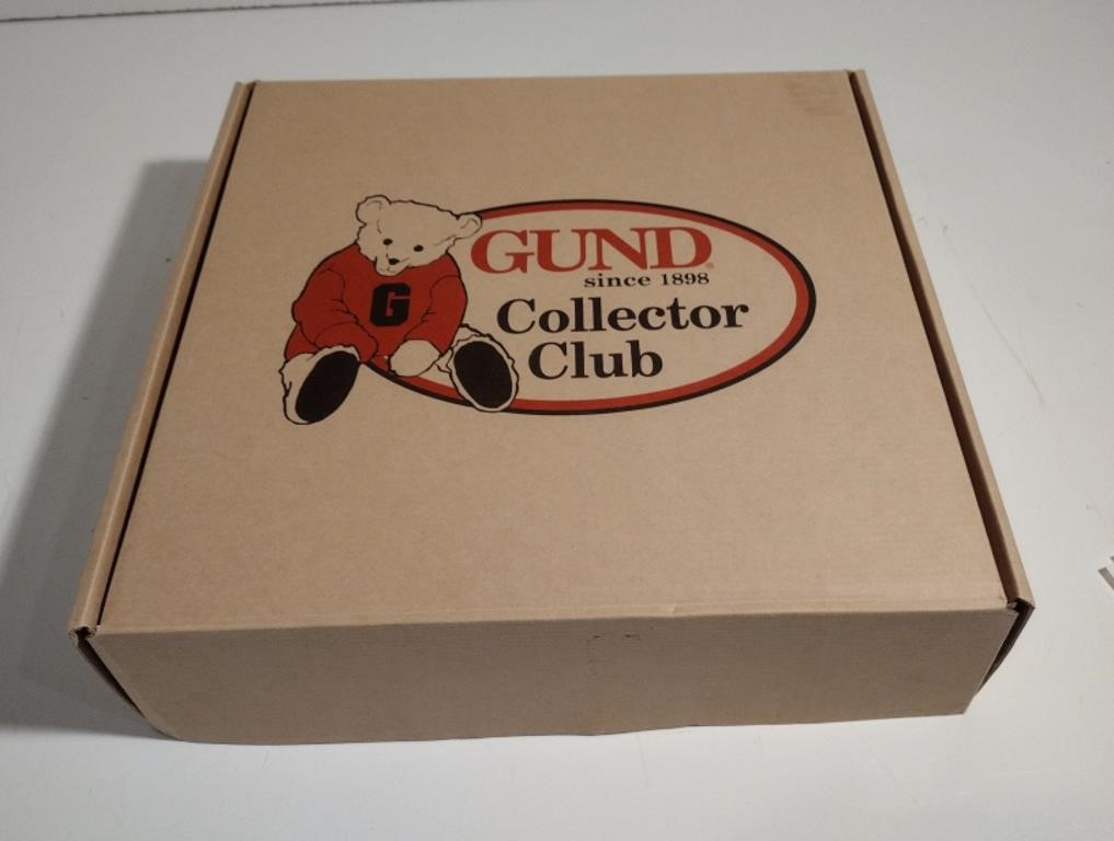 2000 Gund Collector Club Gift Box