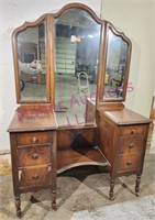 Tri-Fold Mirror Vanity Antique