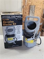 Central Pneumatic Abrasive Blaster Kit