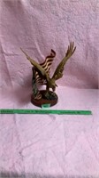 Patriotic eagle statue chipped
