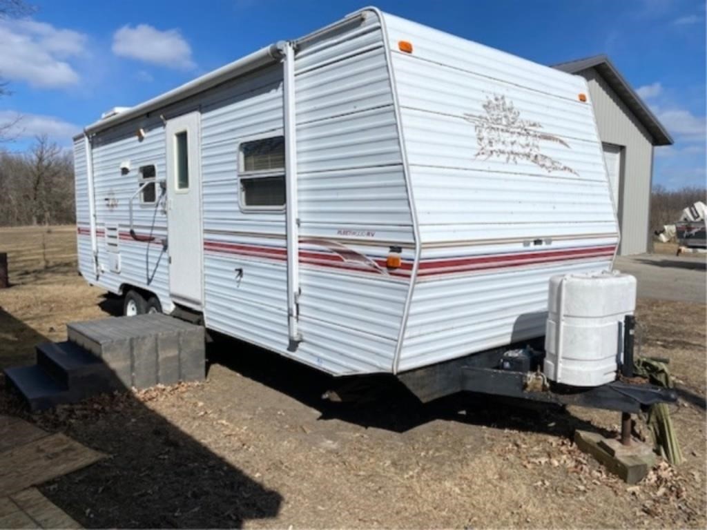 01 Fleetwood Terry 26H, 26ft. Bumper Pull Camper