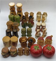(JL) Salt and Pepper shakers 2-7in h
