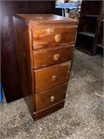 May-Bilt Small Chest of Drawers