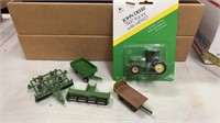 New in pkg John Deere 7800 Tractor with MFWD and