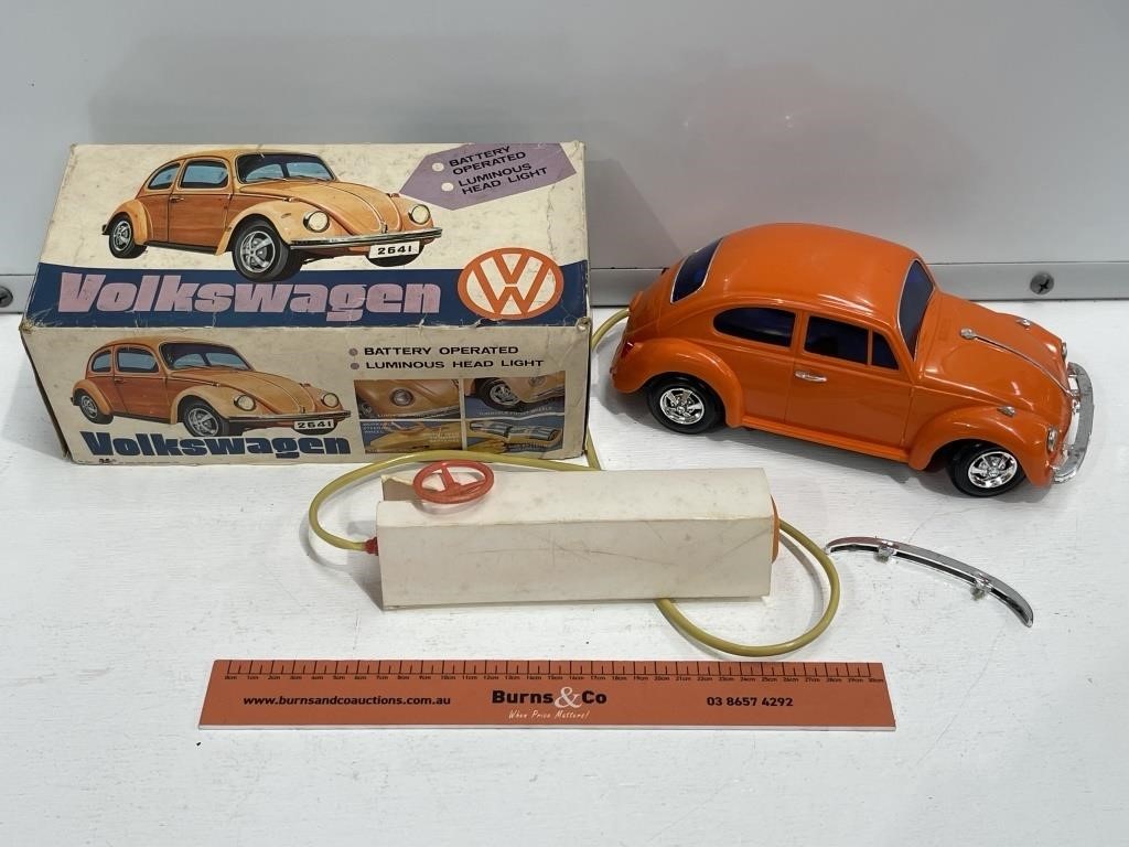 VOLKSWAGEN Battery Operated Plastic Car In Box