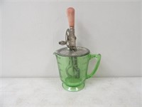 Vintage 4 Cup Beater Uranium Glass?