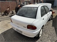 1992 Mazda 121 4 x 2 Sedan