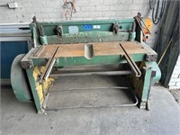 Approx 1.2m Sheetmetal Guillotine