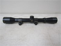 Simmons Whitetail 4x32 Scope w/Weaver Rings