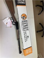 HENRY H001 LEVER ACTION 22LR RIFLE