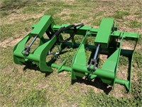 JOHN DEERE  ROOT GRAPPLE BUCKET