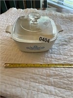 1 1/2 qt Corning ware dish with lid