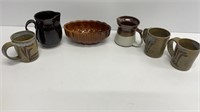 (6) pcs of pottery, (5) signed, (1) 907 planter,