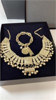 Goldtone Cleo Collar necklace and link bracelet